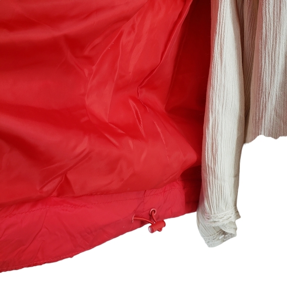 BCBGeneration Womens Size Large Red Puffer Coat NWT - Picture 5 of 15